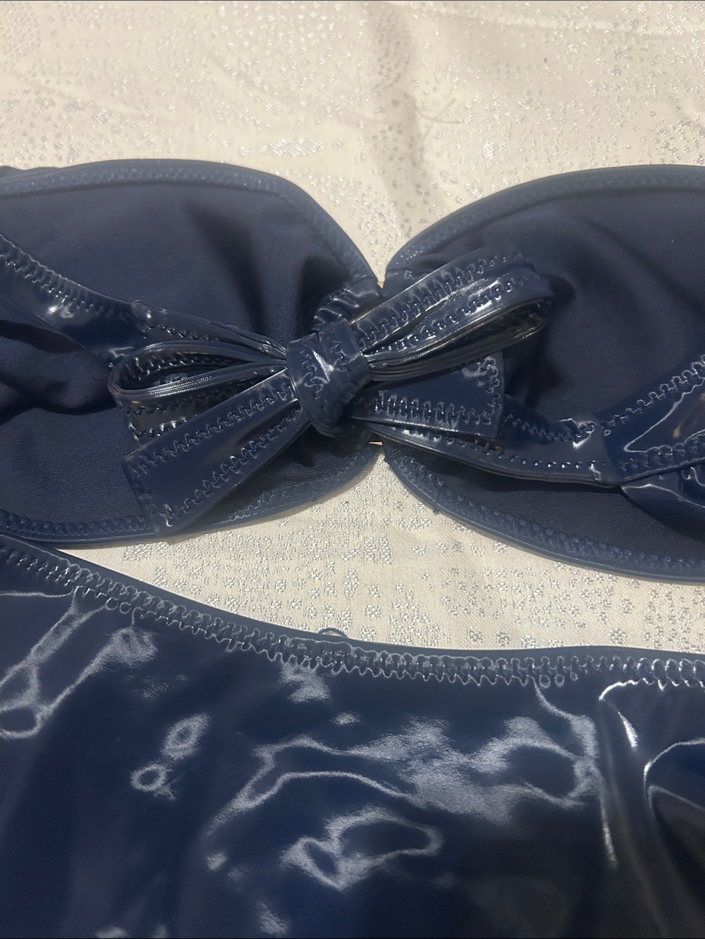 WET SWIMWEAR Off-Shoulder Ring Detail Latex Bikini in Navy Blue - Picture 6 of 9